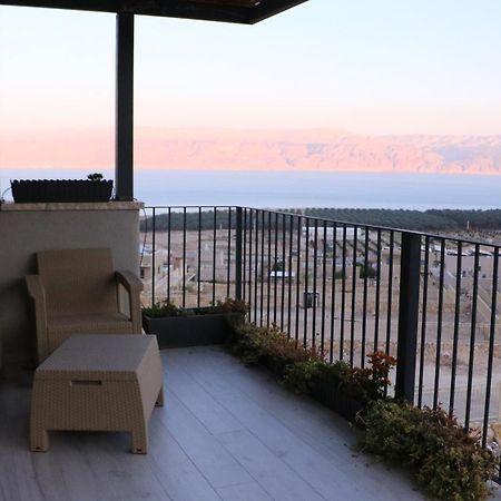 בין הר ובין ים Avnat Exterior foto